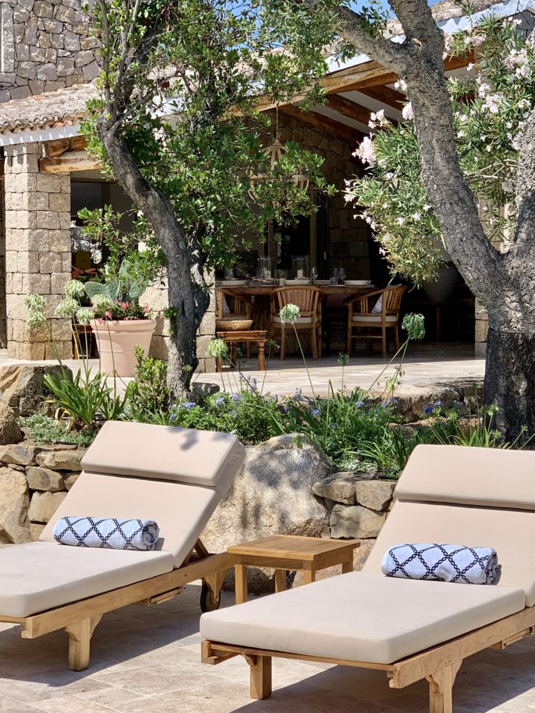 Casa Pantaleo Luxury Villa Sunbathing