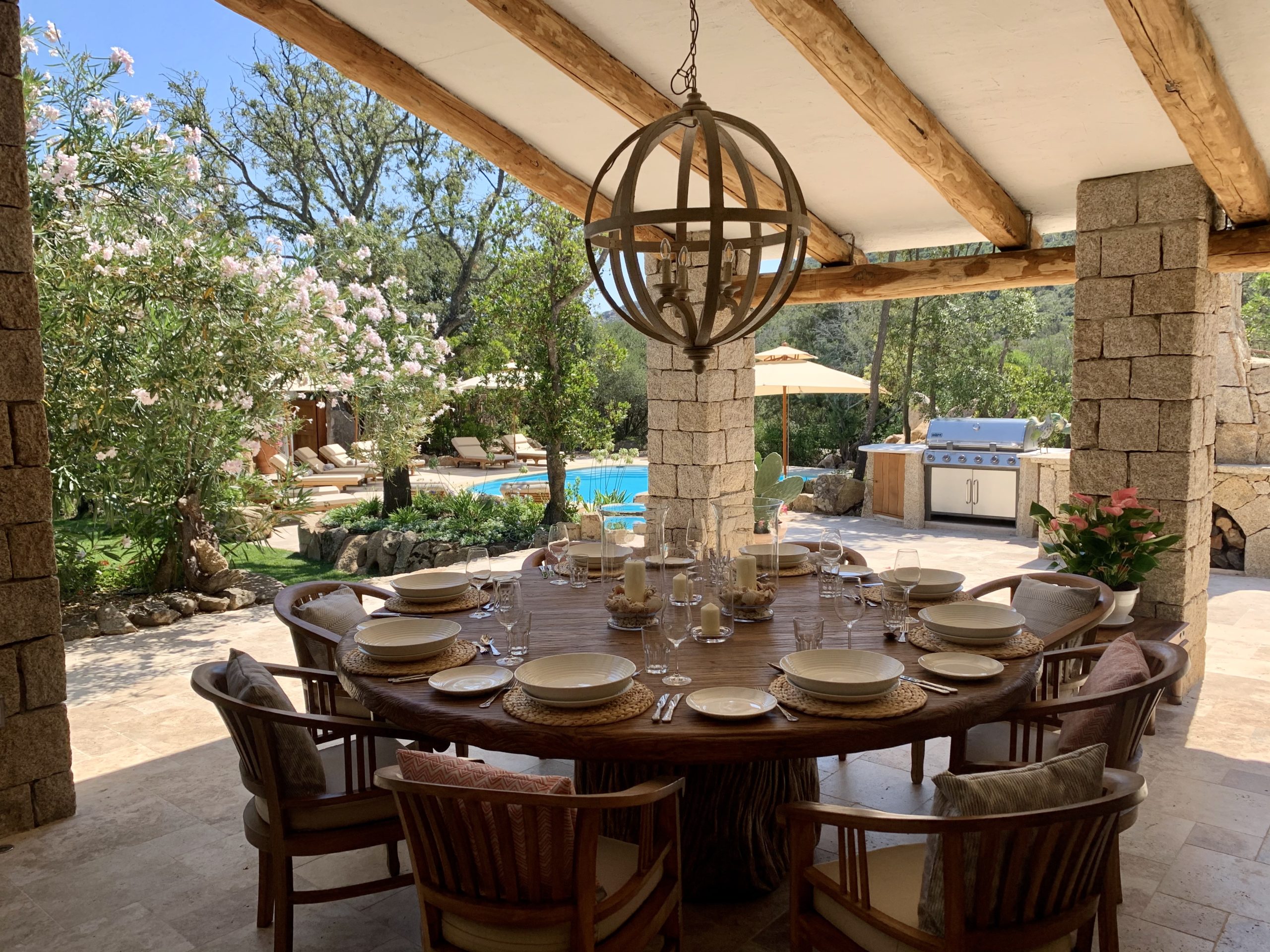 Casa Pantaleo Luxury Villa Outdoor Dining